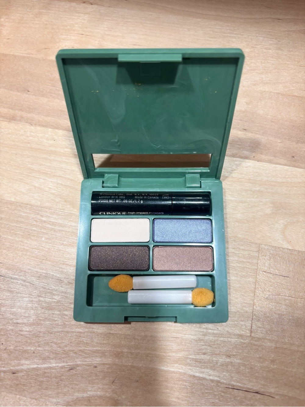 Clinique Compact Eye Palette Blue Lagoon Buttermilk Coffee Shop New